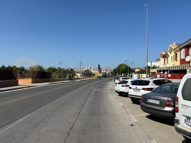 Foto af12a76c-20ba-4778-87cb-87fad7a34a06. Residential plot in El Rocío - La Milagrosa Jerez de la Frontera
