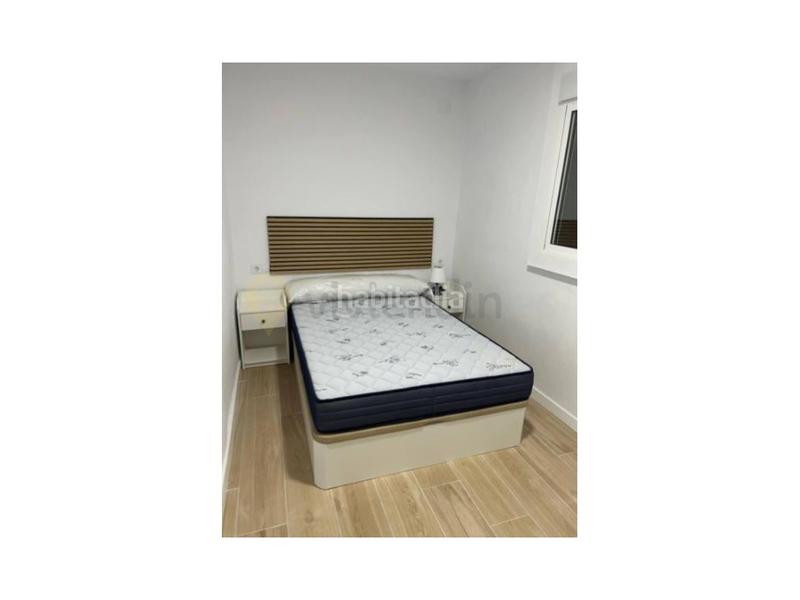 Foto e6db5e97-c87f-4887-9aed-3a456b46283f. Flat in Madre de Dios Jerez de la Frontera