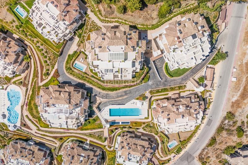 Foto 8c6a1e32-4ad0-4a7e-bad4-d76b15453382. Apartamento impresionante apartamento en Los Naranjos Marbella