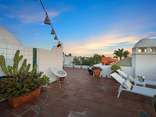 Attico in Reserva de Marbella. Ático dúplex con vistas espectaculares en eden hills, reserva de