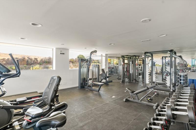 Foto 6f4a40ff-3740-426d-a901-f002c4336647. Rez-de-chaussée avec parking piscine dans Casares pueblo Casares