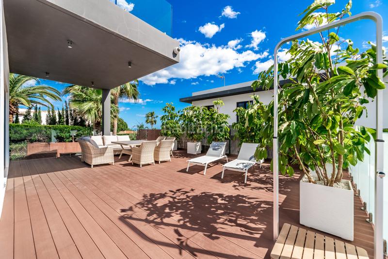 Foto 3cf98c30-bd79-43e6-8e63-5fafbfd1143d. Lloguer casa amb aparcament piscina a Calahonda Mijas