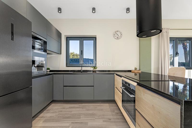 Foto 9183c4d2-e6f3-45a4-ba77-0d9e1c86bb40. Lloguer casa amb aparcament piscina a Calahonda Mijas