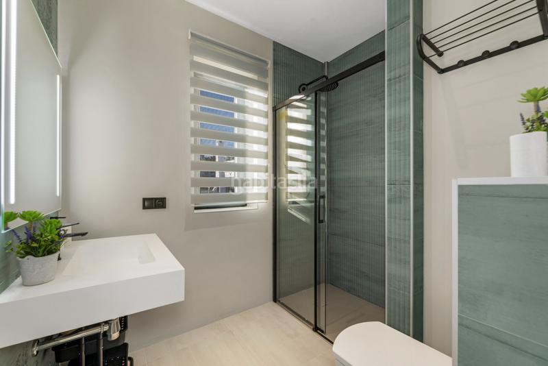 Foto 9c16b523-ff42-45d1-8192-90975e308291. Lloguer casa amb aparcament piscina a Calahonda Mijas