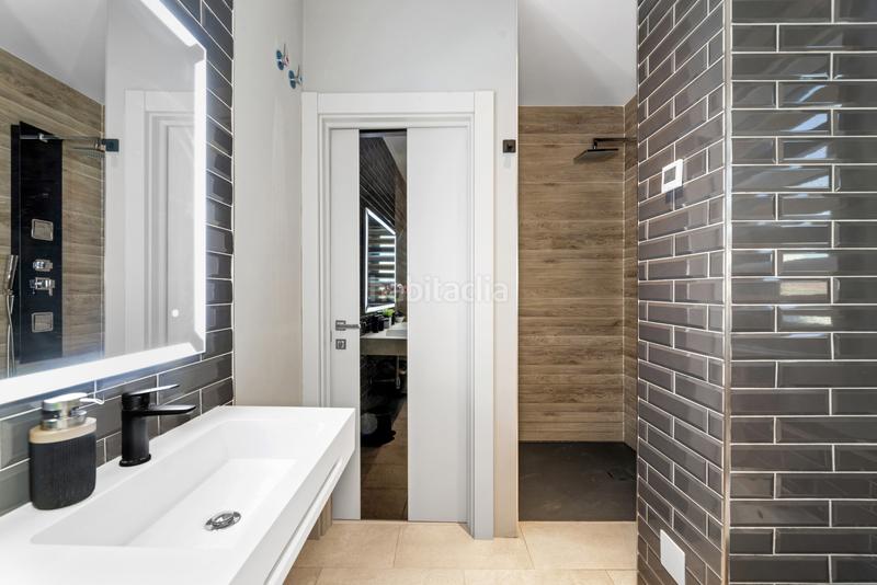 Foto a1a65202-573b-4dcd-bcf1-270ea888e1c3. Lloguer casa amb aparcament piscina a Calahonda Mijas