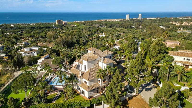 Foto 459714a7-dd21-47d4-a806-53fcbe00a4fe. Casa impresionante villa de lujo en Hacienda Las Chapas, en Marbella