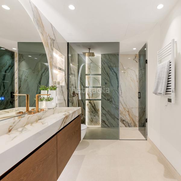 Foto 545aaec0-bd4c-46df-b480-18ba77e64c4b. Apartamento exclusiva propiedad en primera línea de playa los monteros, en Marbella