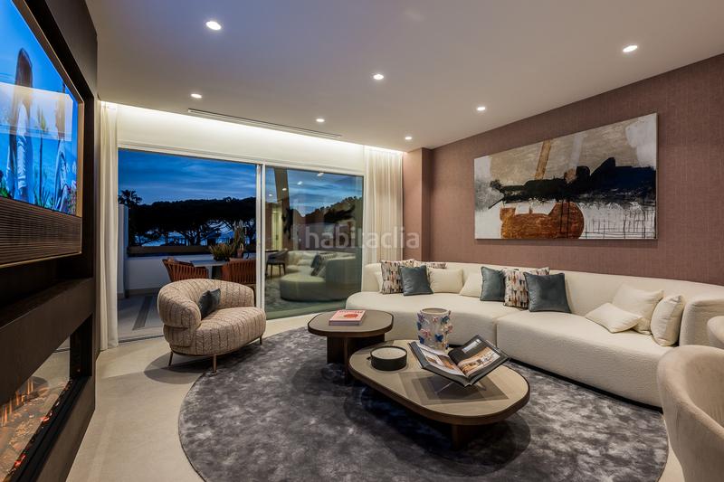 Foto b9c7b15f-1e51-4d46-a150-f923c0a150ec. Apartamento exclusiva propiedad en primera línea de playa los monteros, en Marbella