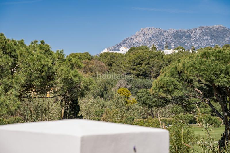 Foto e543541f-f66d-4284-a3c3-ba4ca1aea69c. Apartamento exclusiva propiedad en primera línea de playa los monteros, en Marbella