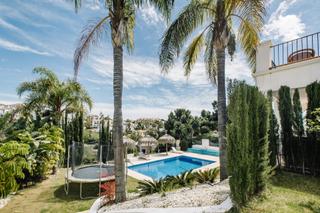 Casa a La Concha - Resina Golf. Villa de estilo andaluz con encanto y vistas en la resina golf