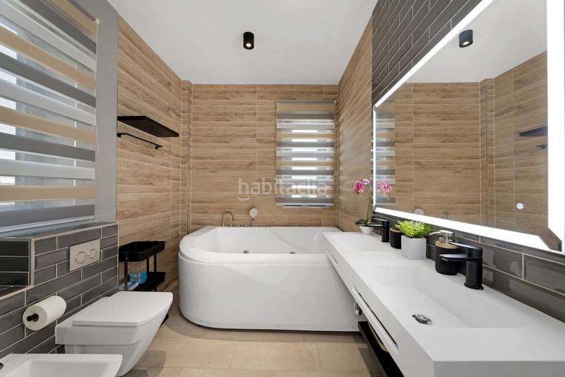 Foto 8b305958-9574-4e7a-a8d7-4ff298d7f169. Affitto casa con parcheggio piscina in Calahonda Mijas