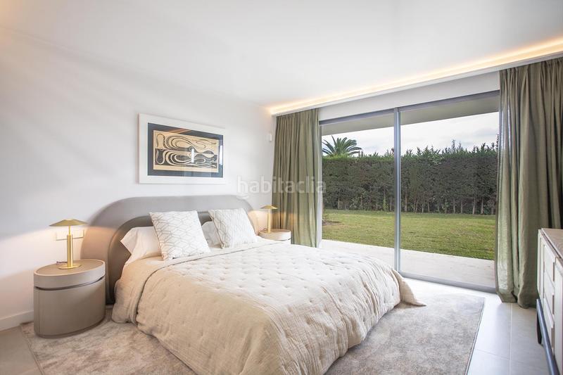 Foto 57dd0e41-822c-4caa-8dd1-e43f749bc769. Casa lujosa villa de cinco dormitorios con vistas panorámicas al mar en rocío de nageles, milla de oro en Marbella