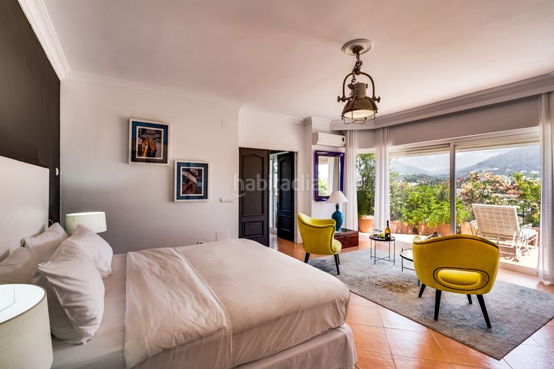 Foto 267276c0-ea3a-4f07-87e2-03ed52b8742e. Àtic amb aparcament piscina a Nueva Andalucía centro Marbella