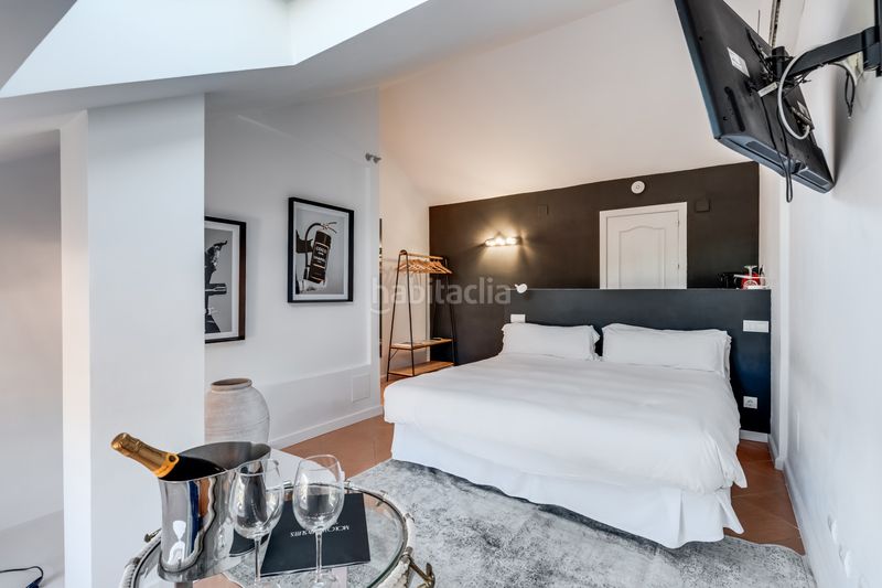 Foto 777845ed-f162-4a59-82ca-6dea9d23fc80. Àtic amb aparcament piscina a Nueva Andalucía centro Marbella