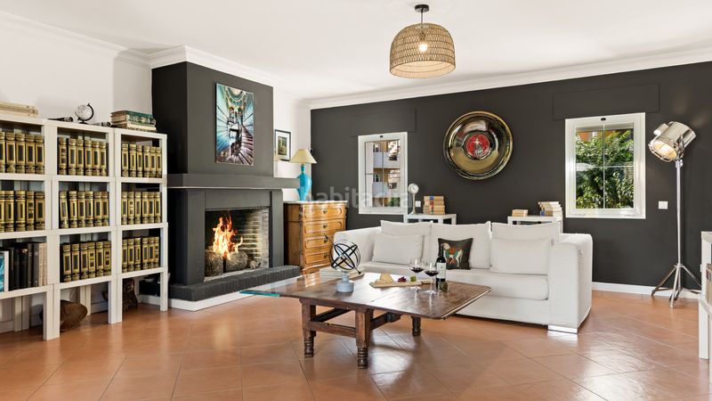 Foto d7f8f623-361b-4c20-89be-fa795a5e591d. Àtic amb aparcament piscina a Nueva Andalucía centro Marbella