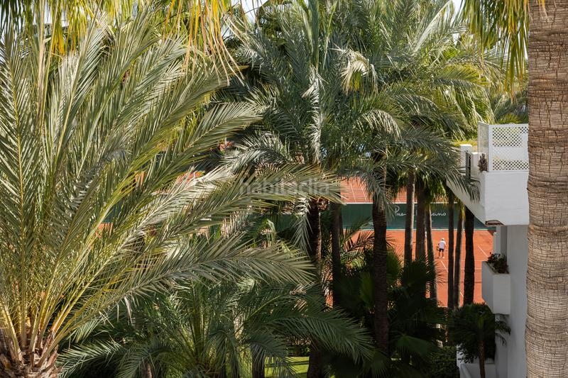 Foto 22bb67e6-baf4-48e2-9b41-d5d91eb32359. Dachwohnung mit parking pool in Puente Romano Marbella