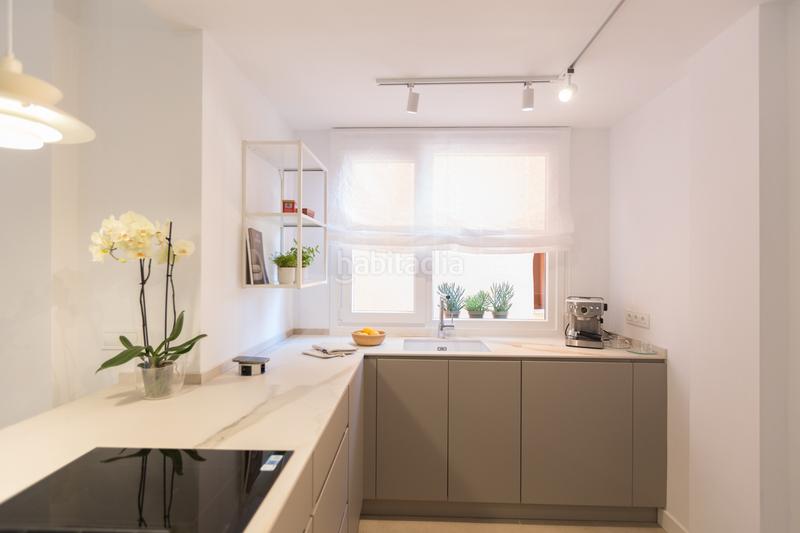 Foto 35f28c86-0035-46f9-b7c5-b93321498725. Apartament amb aparcament piscina a Paraiso - Barronal Estepona