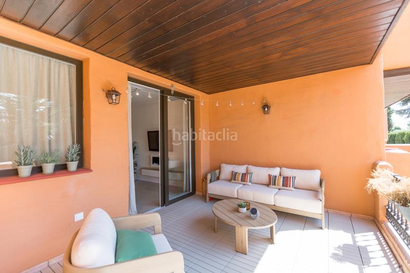 Foto 47f489e9-2d8b-41c3-b689-a257fa74c830. Apartament amb aparcament piscina a Paraiso - Barronal Estepona