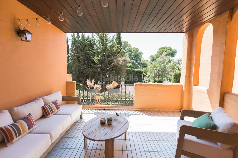 Foto 615418ef-1c78-4859-baad-f1d9f59e6ef2. Apartament amb aparcament piscina a Paraiso - Barronal Estepona