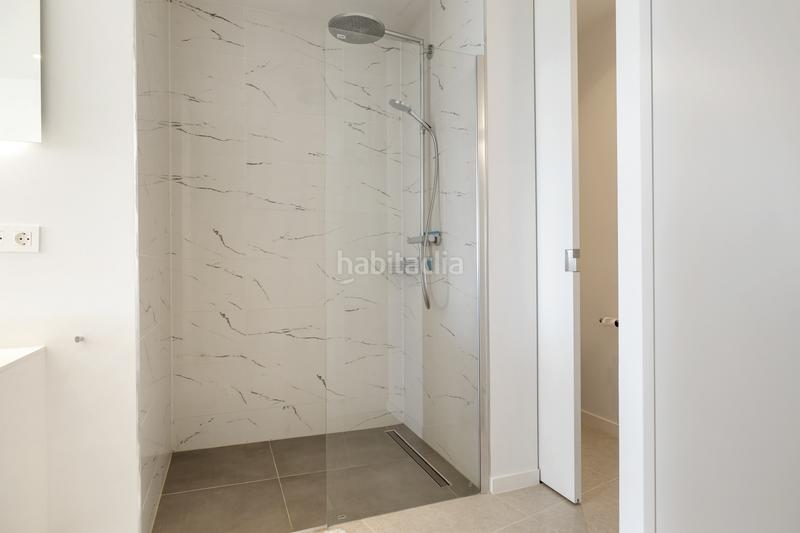 Foto 102aed85-b6f3-41f2-a72b-31873b7fa6d9. Casa lujo contemporáneo con vistas panorámicas en La Alquería en Benahavís