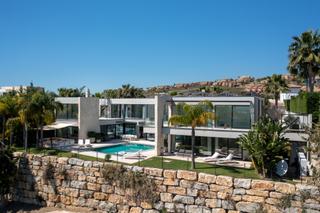 Haus in La Alquería. Lujo contemporáneo con vistas panorámicas en la alquería