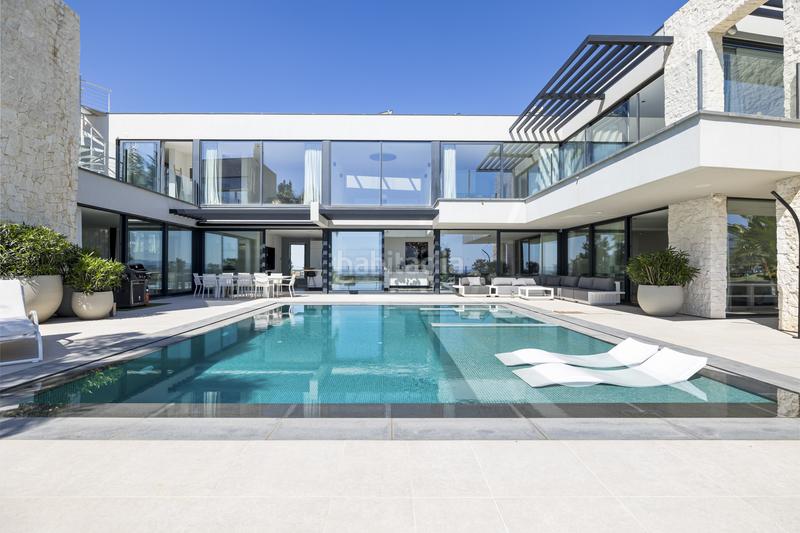 Foto 2639b055-7f36-4847-b827-4da1d552df18. Casa lujo contemporáneo con vistas panorámicas en La Alquería en Benahavís