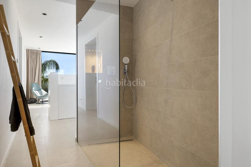 Foto 30813f94-bab9-41c7-b30a-5eca5834c2bd. Casa lujo contemporáneo con vistas panorámicas en La Alquería en Benahavís