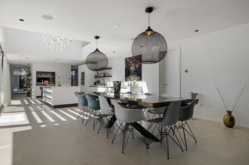 Foto 5a42b2b6-8384-4082-954e-901f1f30f0bc. Casa lujo contemporáneo con vistas panorámicas en La Alquería en Benahavís