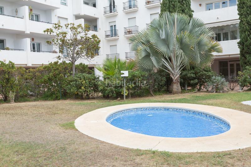 Foto 656172f3-4af7-41fe-9c42-6aa17c933462. Attico con parcheggio piscina in Nueva Andalucía centro Marbella