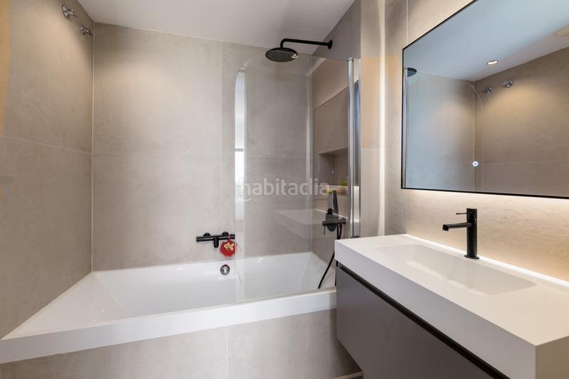 Foto a1ff8412-c0bc-48df-8e52-30aa33120750. Reihenhaus mit parking pool in La Quinta Benahavís