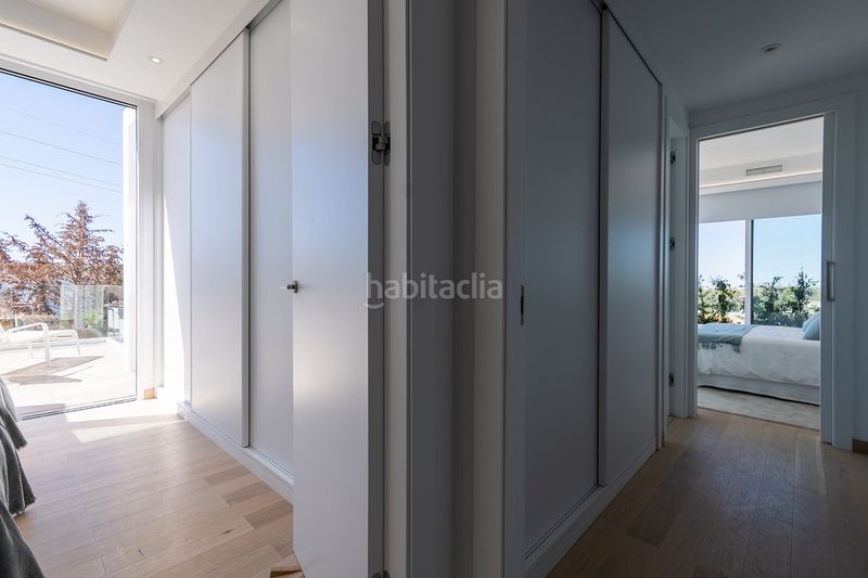 Foto 0d514a4e-cd52-433b-b91e-f7a690c00f7f. Casa amb aparcament piscina a Valdeolletas - Las Cancelas - Xarblanca Marbella