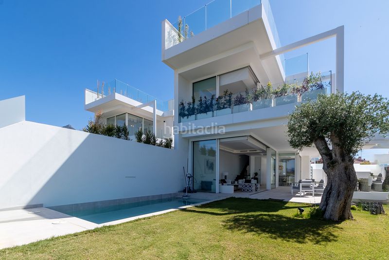 Foto 5f696212-42b0-451d-84dd-f3116b6f8a66. Casa amb aparcament piscina a Valdeolletas - Las Cancelas - Xarblanca Marbella