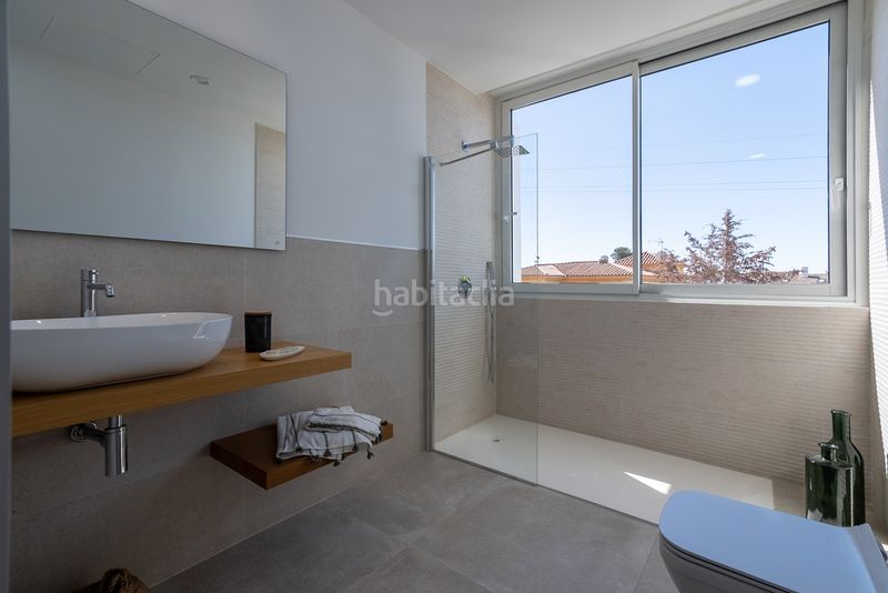 Foto 6ce4978a-a91d-4dfe-b98f-251240635dde. Casa amb aparcament piscina a Valdeolletas - Las Cancelas - Xarblanca Marbella