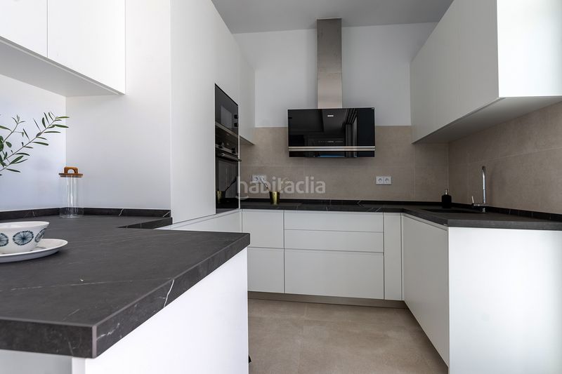 Foto d14d411c-6826-41dc-86cb-95e76c4f7dca. Casa amb aparcament piscina a Valdeolletas - Las Cancelas - Xarblanca Marbella