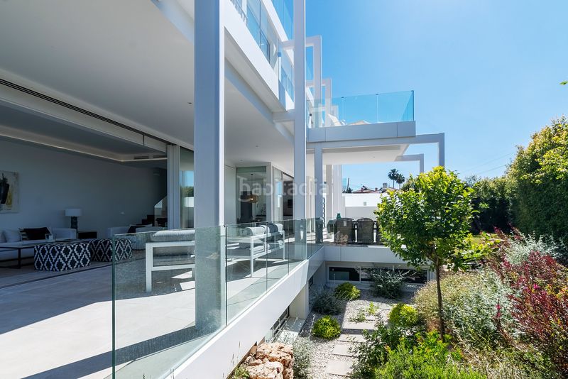 Foto eb488a12-6d33-4087-8912-41d5d9475fc9. Casa amb aparcament piscina a Valdeolletas - Las Cancelas - Xarblanca Marbella