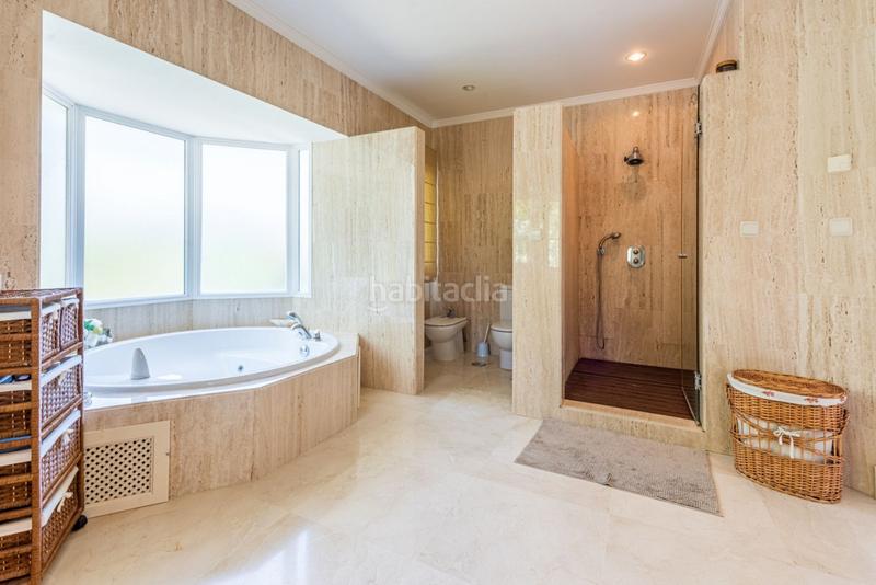 Foto 37267f79-3fc2-4cde-8d65-af3534836a73. House with parking pool in Benahavís pueblo Benahavís