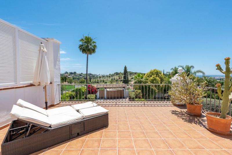 Foto e1257bbd-20ab-4f75-a558-1c6f5791e071. House with parking pool in Benahavís pueblo Benahavís