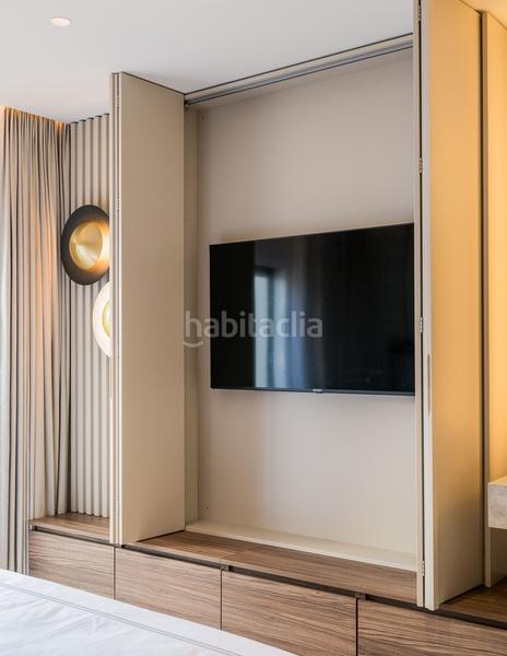 Foto 4f9b1642-694a-4e11-a6d2-1d8032936285. Attique avec parking piscine dans El Velerín Estepona