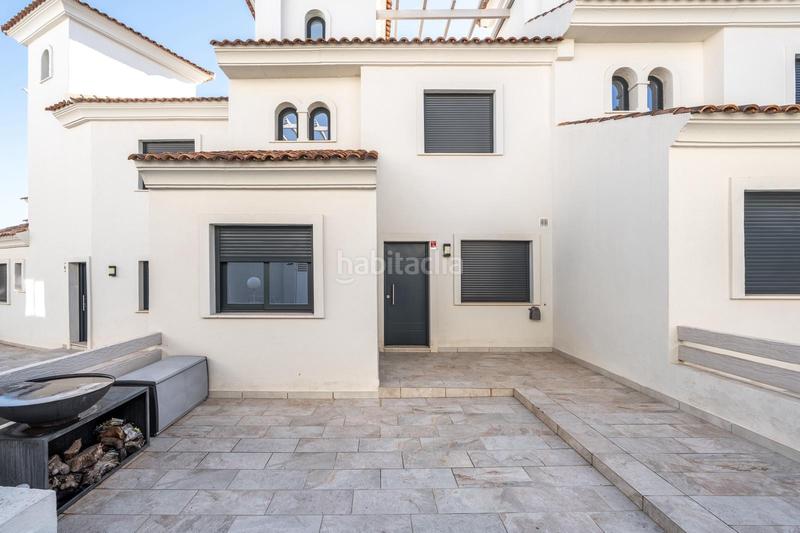 Foto f995923b-ac44-4196-bd3d-85a3fdc3331b. Maison jumelée avec parking dans Paraiso - Barronal Estepona