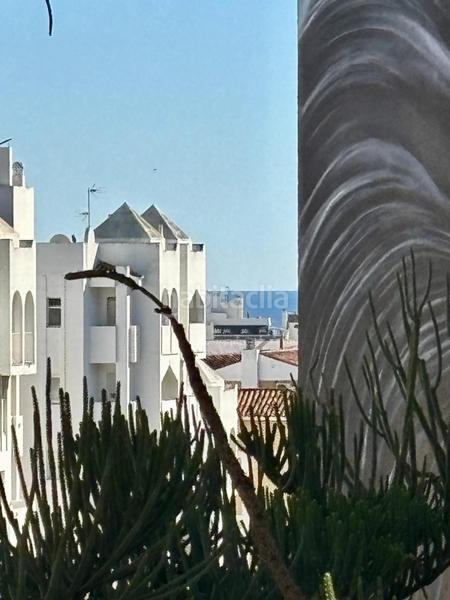 Foto e0ecff22-86f7-46f5-bece-a633c161930c. Apartment with parking in Centro Estepona