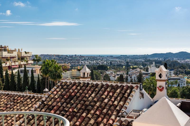 Foto 8a38231b-f9c9-4809-8256-afd451e674b1. Semi detached house with pool in Mijas golf Mijas