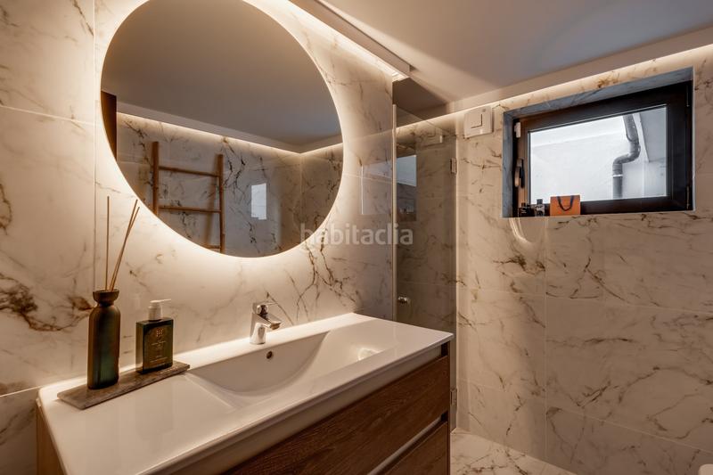 Foto a12875bd-8d2f-4945-943a-c1df2973d01a. Casa amb aparcament piscina a Nueva Andalucía centro Marbella