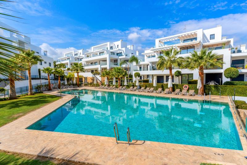 Foto 6e7b6fea-f27b-470a-b120-0ffed456b039. Appartement avec parking piscine dans Paraiso - Barronal Estepona