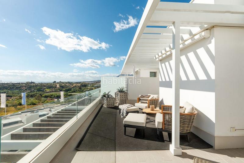 Foto b0569aee-b00c-4c4d-9baf-83455559156b. Attique avec parking piscine dans Cancelada Estepona