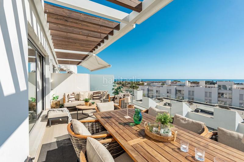 Foto c941dc57-c146-4595-908f-09953fd45d28. Attique avec parking piscine dans Cancelada Estepona