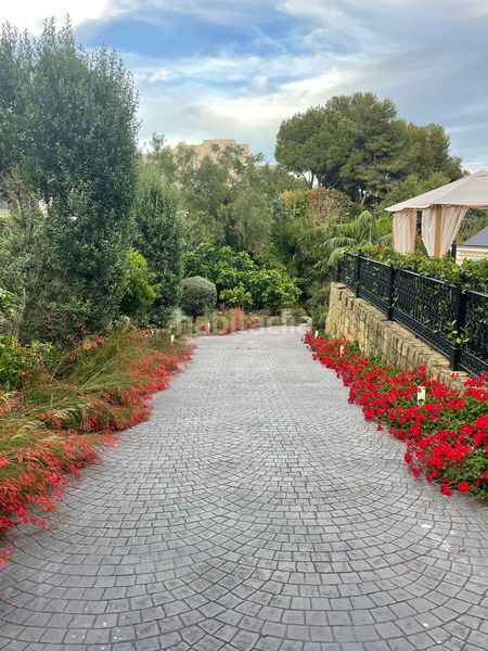 Foto 50fd7b85-fc35-4e47-97c2-dda61ef245a6. Casa amb calefacció aparcament piscina a Sierra Blanca Marbella