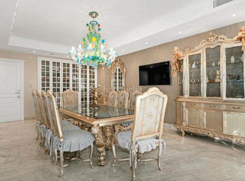 Foto e4de60e6-4072-4151-9f7c-537fe84c5ca9. Casa amb calefacció aparcament piscina a Sierra Blanca Marbella