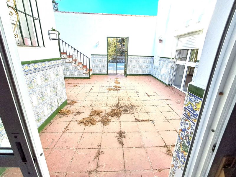 Foto 79c4c895-de3e-47d5-99d0-e7435cdfdfd7. Casa amb aparcament piscina a Centro Estepona