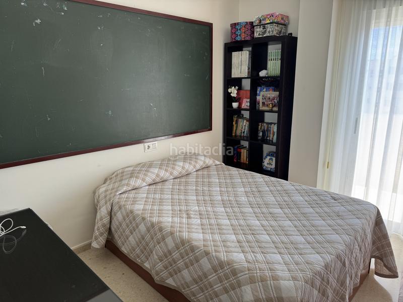 Foto 6b8b1506-8044-4ca2-a73b-b91a4e9ea429. Attico con parcheggio piscina in Centro Estepona