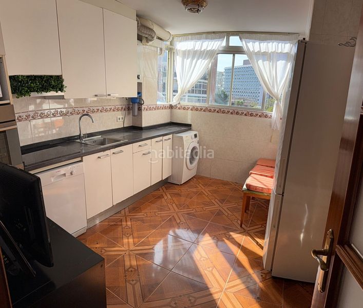 Foto a79af344-9b87-46bf-935c-eb353c265e83. Apartament amb aparcament piscina a Manantiales-Estación de Autobuses Torremolinos